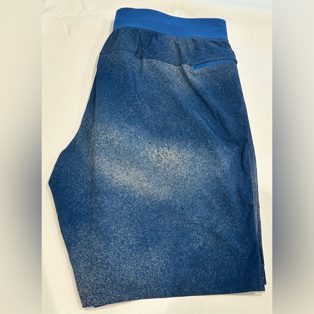 Professional Athletes Athletic Performance Shorts… - image 3